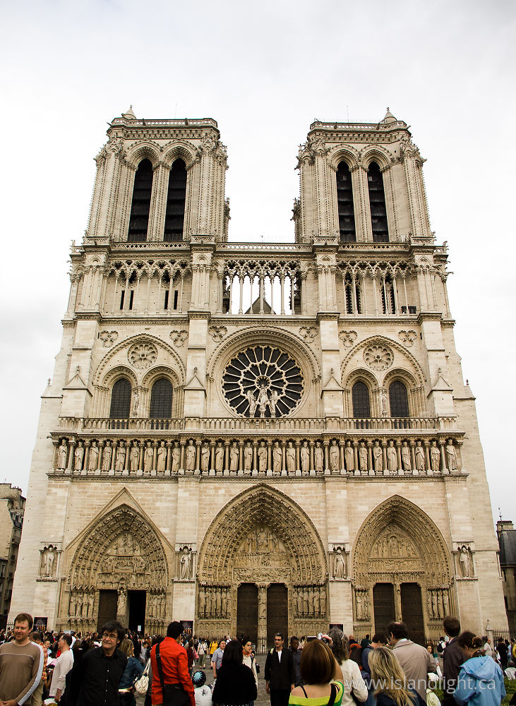 Architecture photo from  Paris,  France.