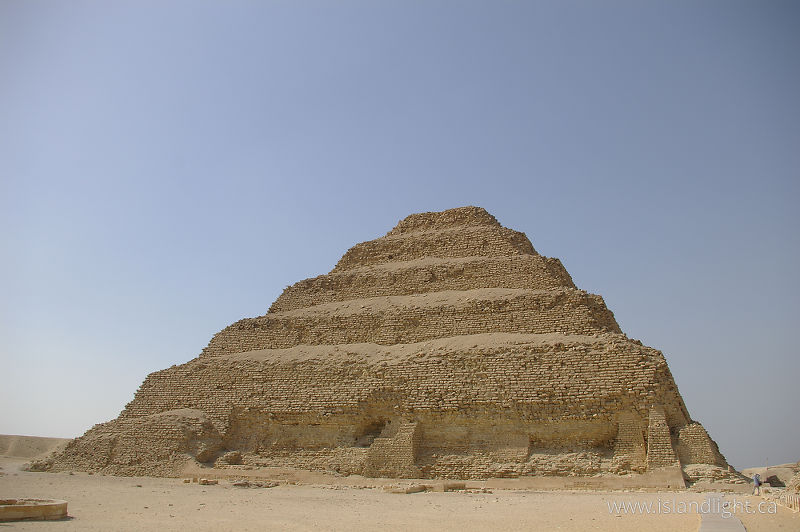   Pyramid photo